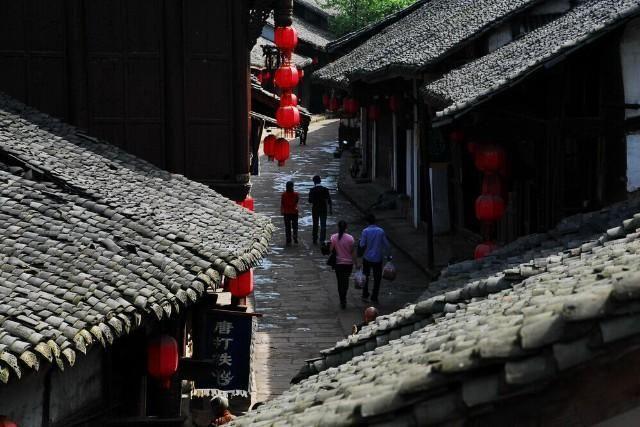 探索世界的奇妙之旅,尽在快说作业用英语怎么说?